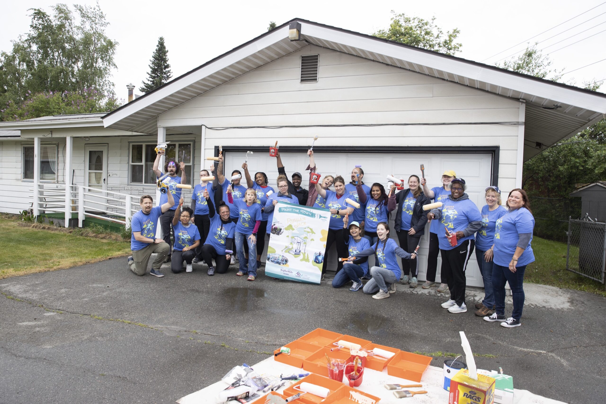 Paint the Town group photo 2022