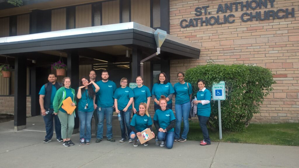 2017 Community Impact Measurement survey volunteers who went door-to-door in Russian Jack